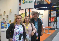 Jose Luis Tungui Olivo, Maria de Lourdes and Maria Louisa Arellano from FRH Mimex